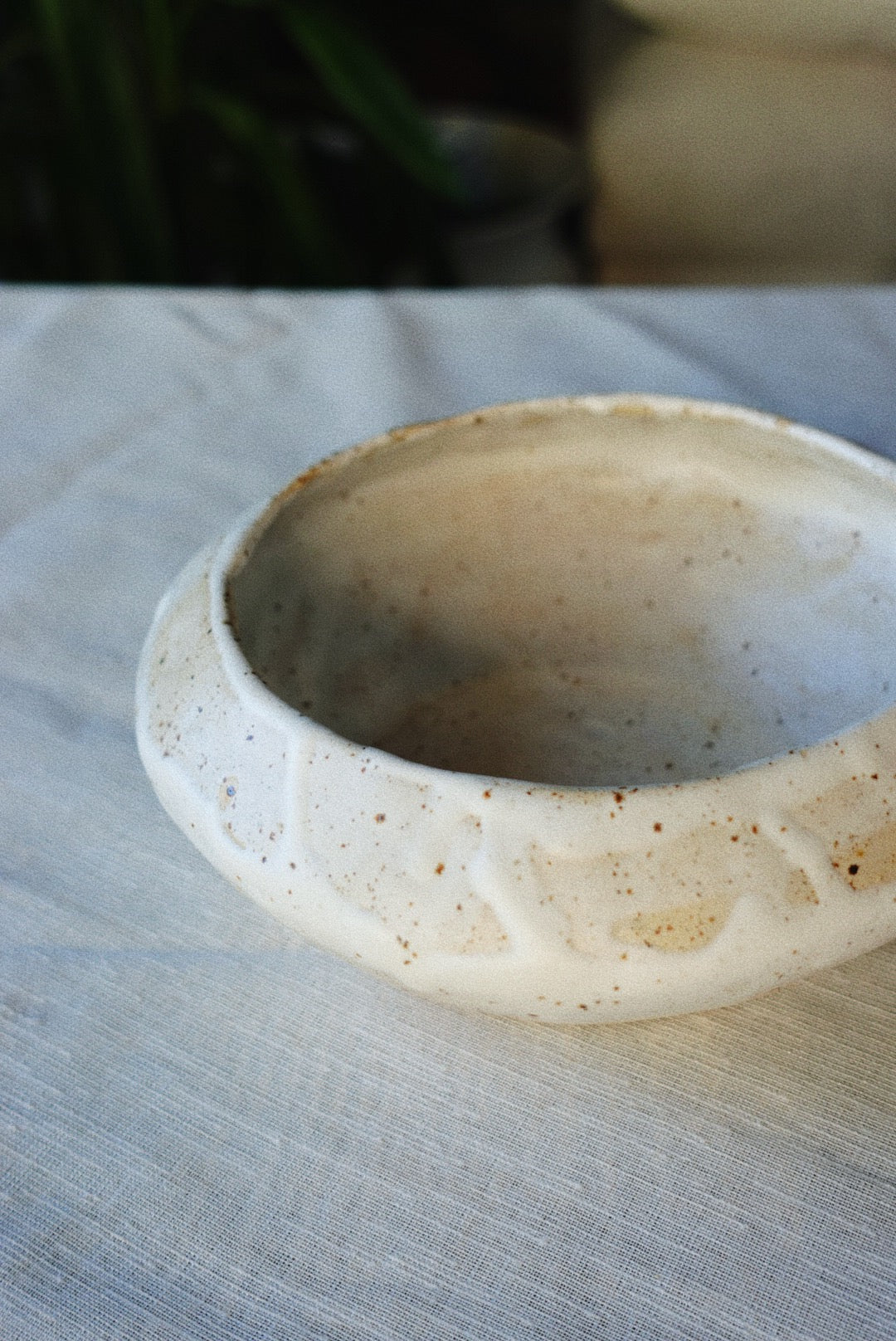 Pebble bowl