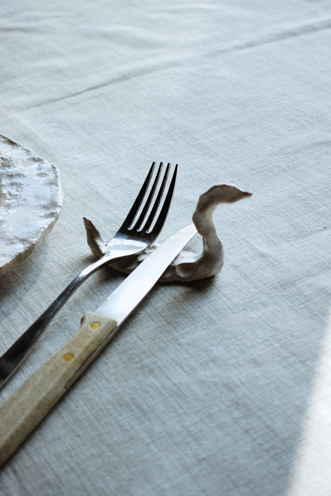Goose cutlery rests