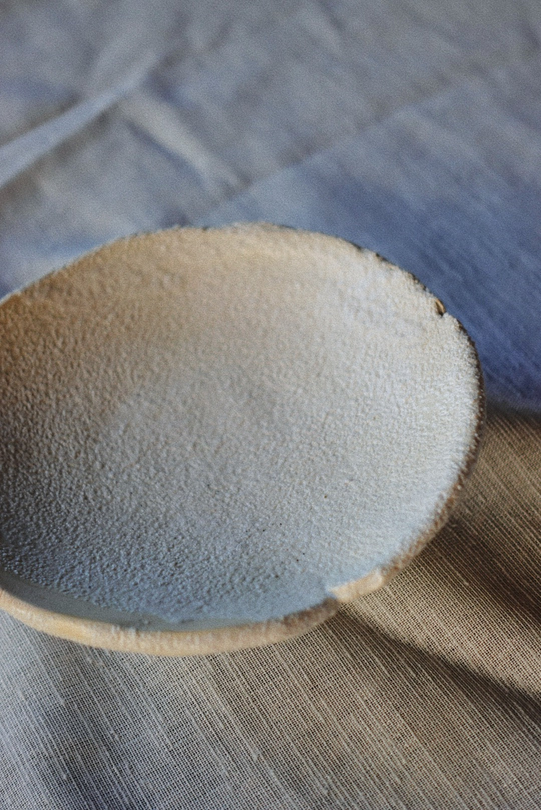 Ivory Pebble Stand