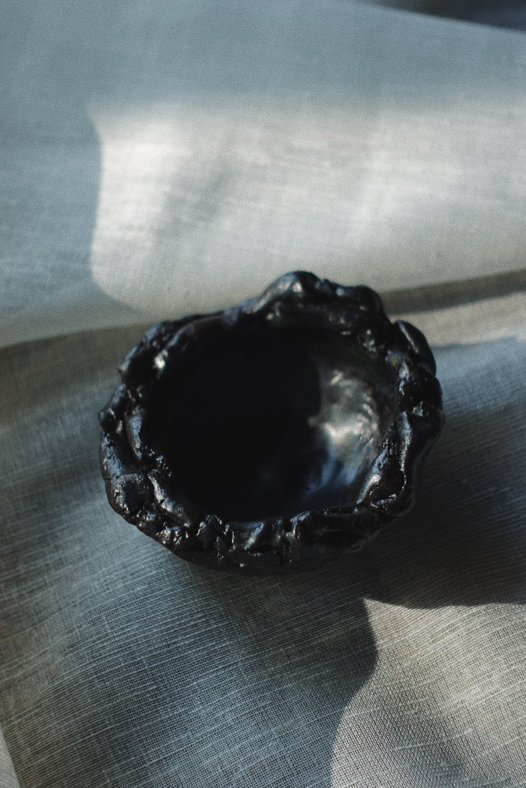 Materic small lava bowl
