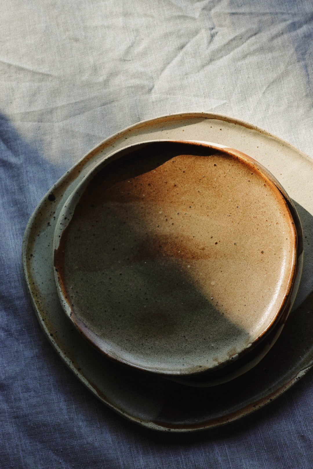 Brown speckled earth dessert plate