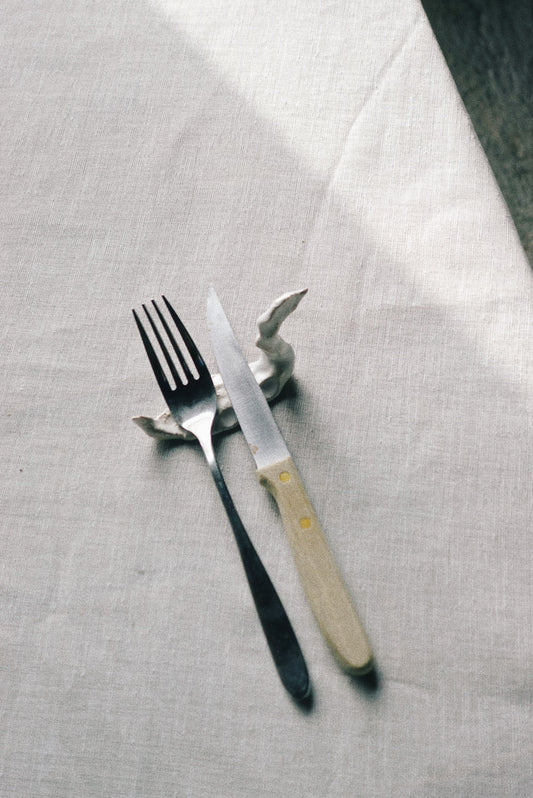 Goose cutlery rests