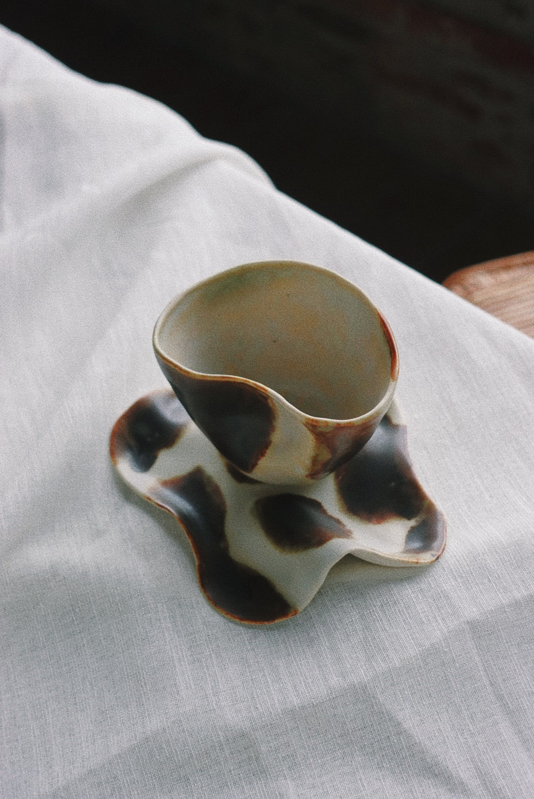 Amber cup