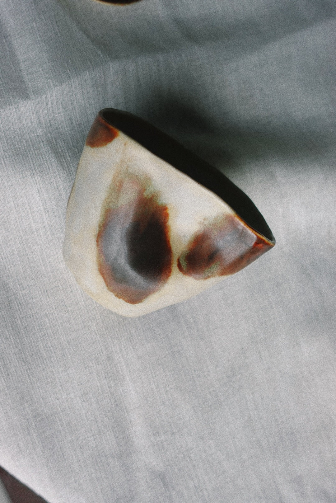 Amber cup